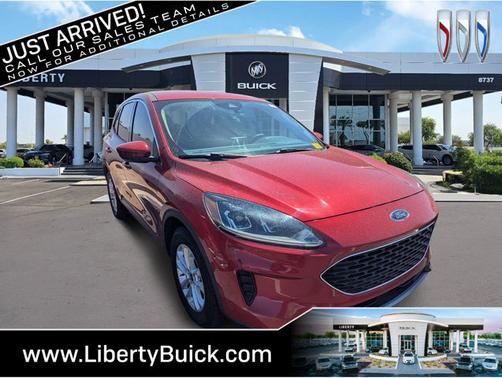 2020 Ford Escape SE