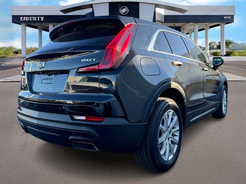2019 Cadillac XT4 FWD Luxury