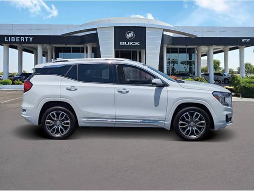 2024 GMC Terrain Denali