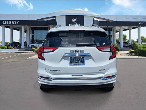 2024 GMC Terrain Denali