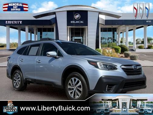 Ice Silver Metallic 2022 Subaru Outback Premium