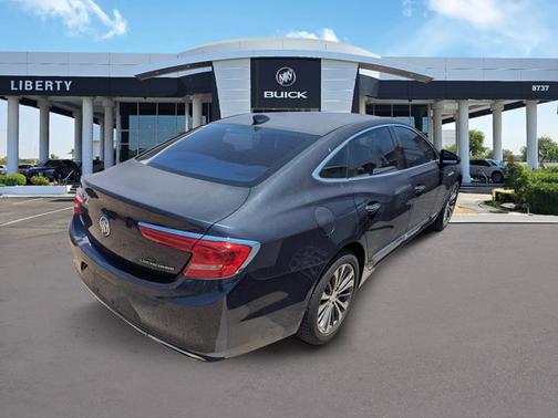 2017 Buick LaCrosse Essence