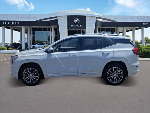 2022 GMC Terrain Denali