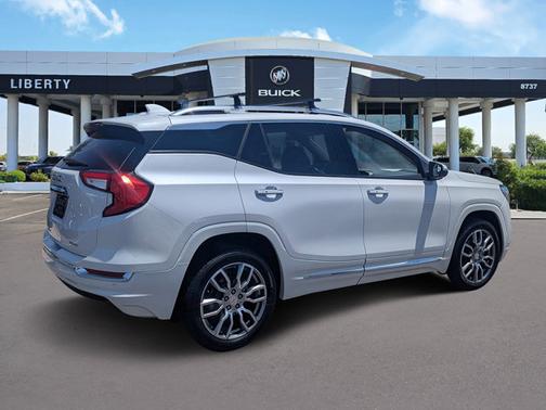 2022 GMC Terrain Denali