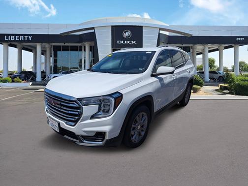 2024 GMC Terrain SLT