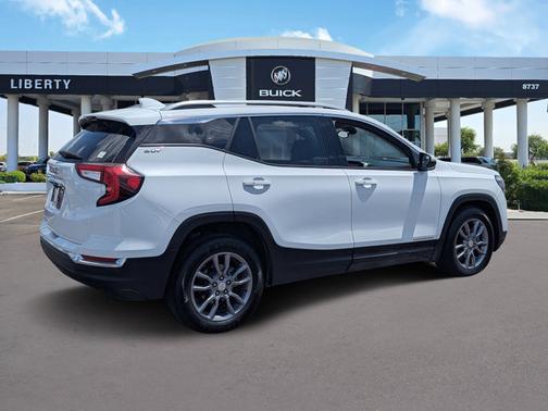 2024 GMC Terrain SLT