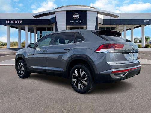 2022 Volkswagen Atlas Cross Sport 2.0T SE