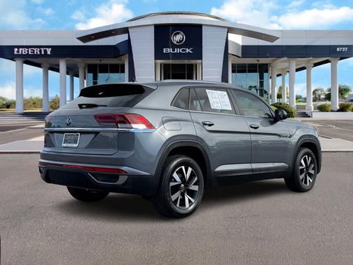 2022 Volkswagen Atlas Cross Sport 2.0T SE