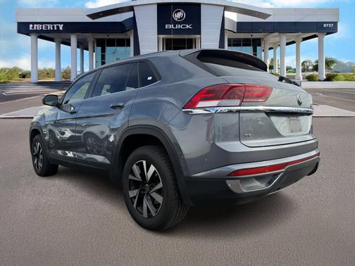 2022 Volkswagen Atlas Cross Sport 2.0T SE