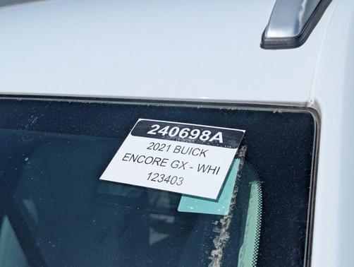 2021 Buick Encore GX Select