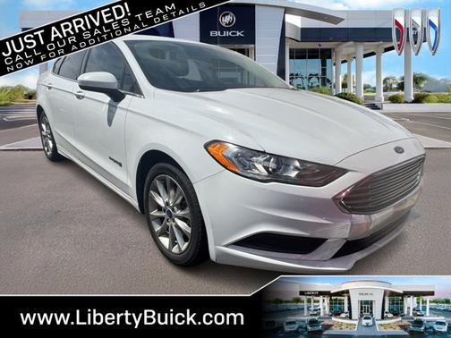 2017 Ford Fusion Hybrid SE