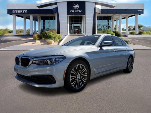 2019 BMW 530 i