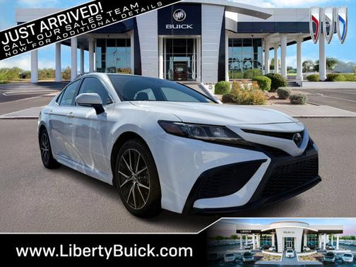 2023 Toyota Camry SE