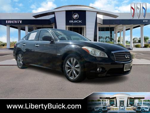 2013 INFINITI M35h Hybrid