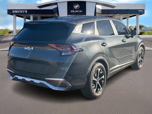 2025 Kia Sportage EX