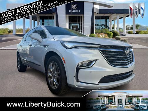 2023 Buick Enclave Essence