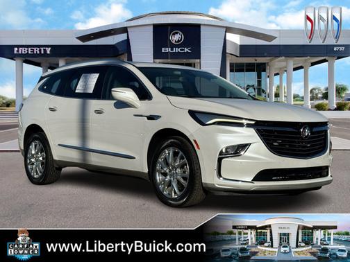 2023 Buick Enclave Essence