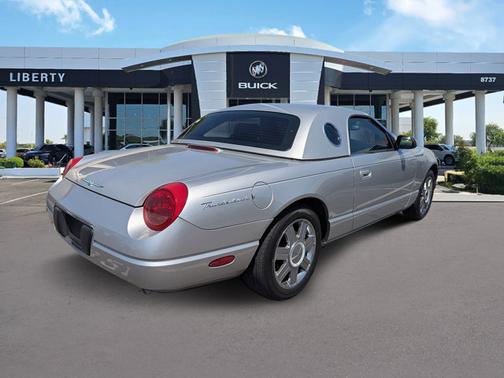 2004 Ford Thunderbird Deluxe