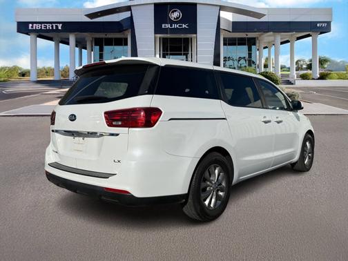 2021 Kia Sedona LX