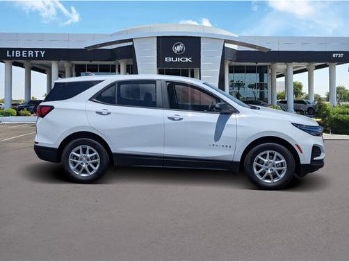 2022 Chevrolet Equinox LS