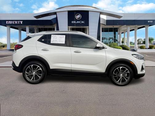 2022 Buick Encore GX Select