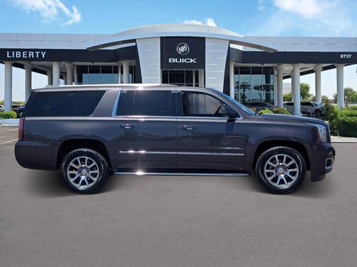 2017 GMC Yukon XL Denali