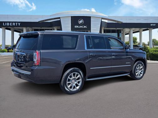 2017 GMC Yukon XL Denali