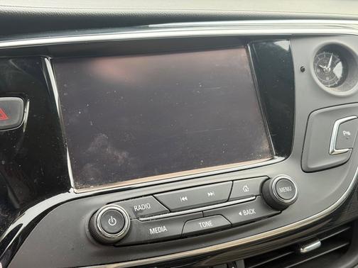 2018 Buick Envision Essence