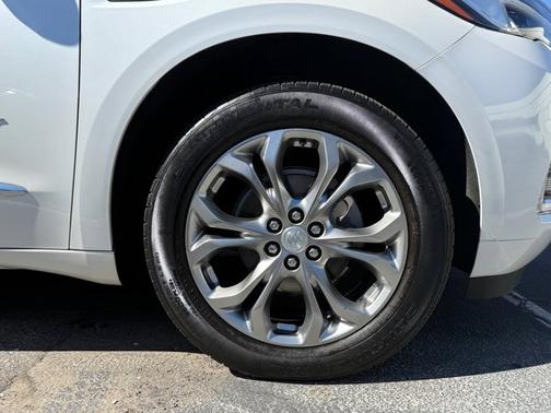2020 Buick Enclave Avenir