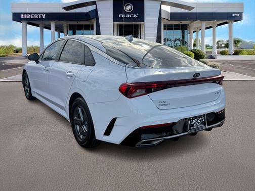 Glacial White Pearl 2021 Kia K5 LXS
