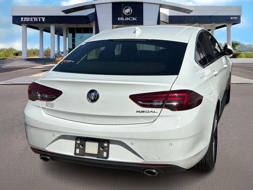 2019 Buick Regal Sportback Preferred