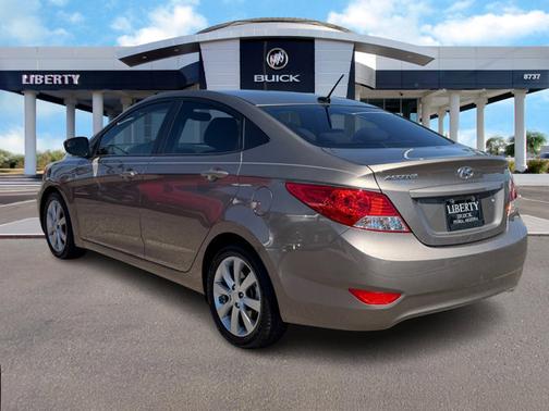 2014 Hyundai Accent GLS