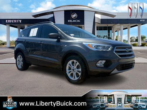 2017 Ford Escape SE