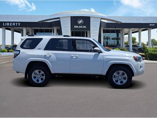 2023 Toyota 4Runner SR5
