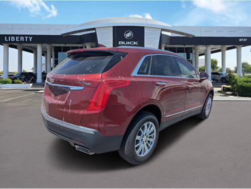 2017 Cadillac XT5 Luxury FWD