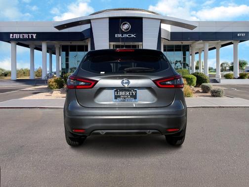 2022 Nissan Rogue Sport S