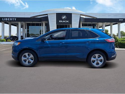 2022 Ford Edge SE