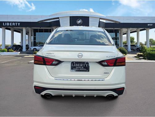 2019 Nissan Altima 2.5 Platinum