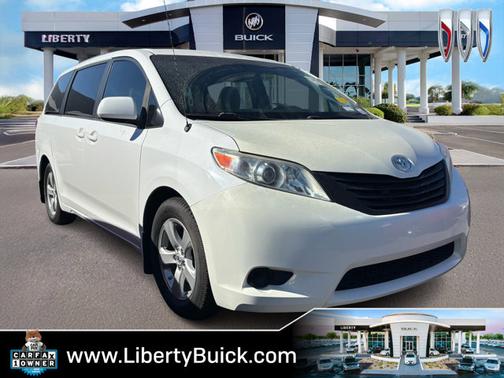 2014 Toyota Sienna LE