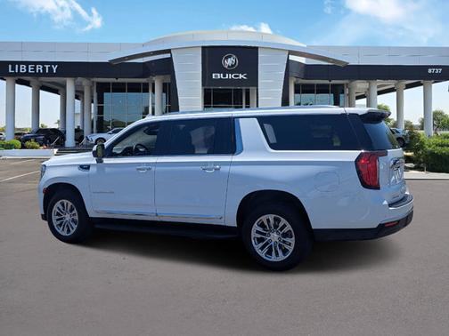 2023 GMC Yukon XL SLT