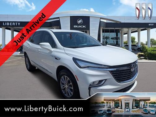 2022 Buick Enclave Essence