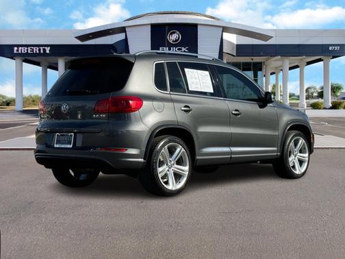 2015 Volkswagen Tiguan S