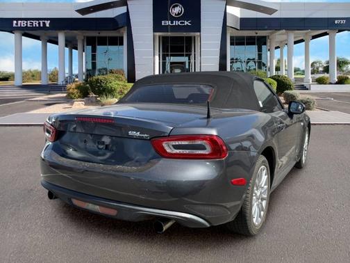 Grigio Moda Meteor Gray 2017 FIAT 124 Spider Classica