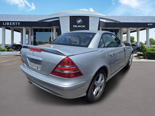 2002 Mercedes-Benz SLK-Class 2.3L Kompressor