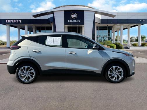 2023 Chevrolet Bolt EUV LT