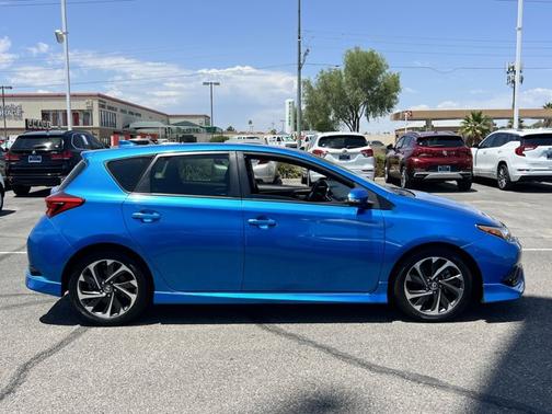 2018 Toyota Corolla iM 5DR HB SE CVT