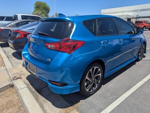 2018 Toyota Corolla iM 5DR HB SE CVT