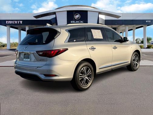 2019 INFINITI QX60 LUXE