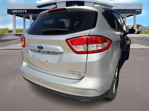2017 Ford C-Max Hybrid Titanium