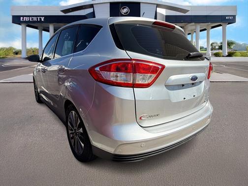 2017 Ford C-Max Hybrid Titanium